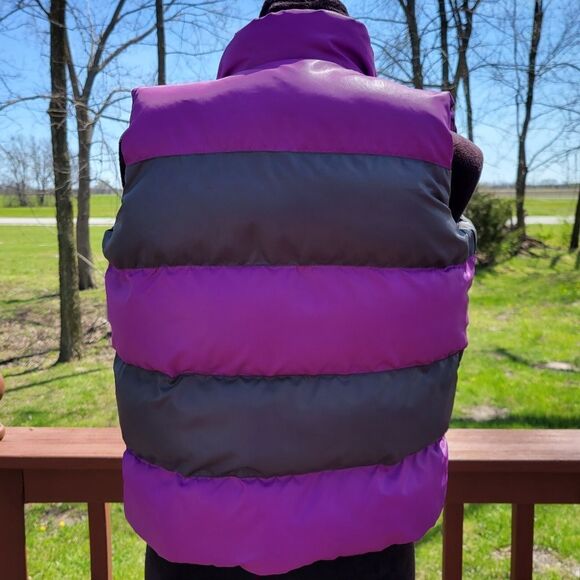 Childrens Place Girls Zip Up Purple and Gray Puffer Vest Sz 7 8 Medium - Picture 3 of 7